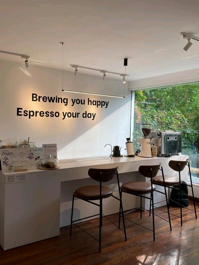 MEER Cafe