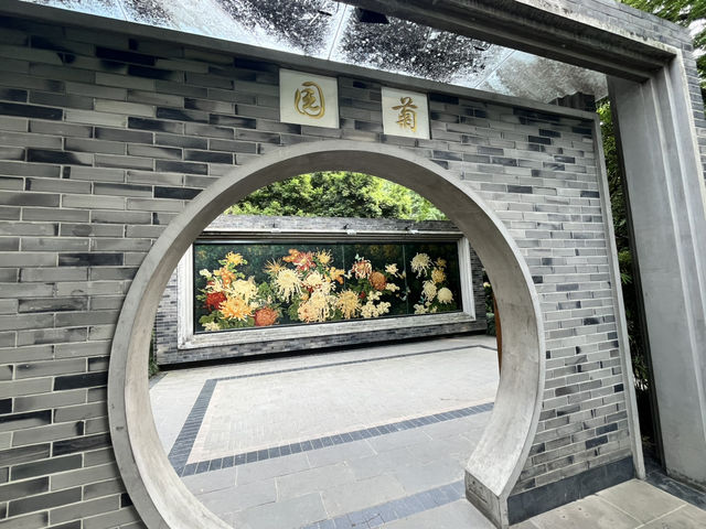 🌿☀️ Slow down and soak up the vibes at Chengdu People’s Park 人民公园