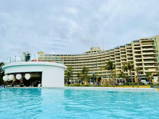 Royal Cliff Beach Hotel Pattaya โรงแรมหรูริมทะเล