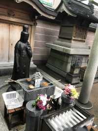 【東京　豊島区　巣鴨地蔵通り商店街ととげぬき地蔵尊高岩寺】