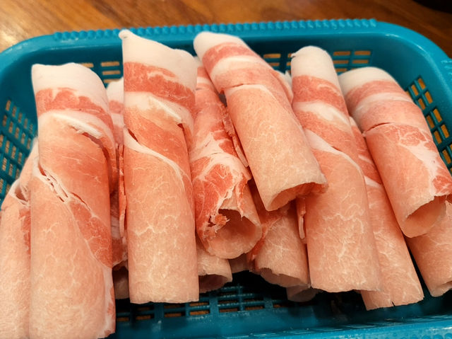 한국에서 냉동삼결살이 가장 비싼 집과 동일한 고기!!!