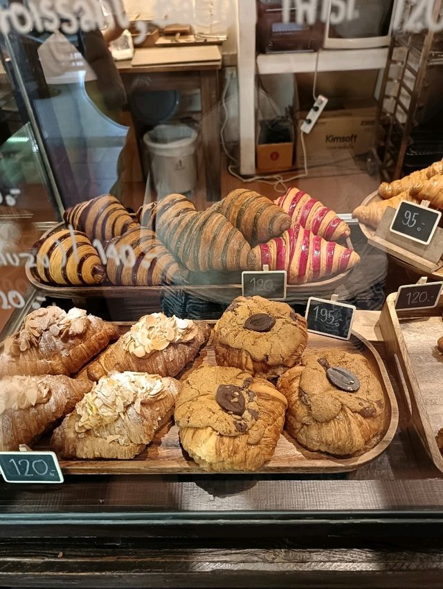   ร้าน​ Delicacy​ เขาหลัก