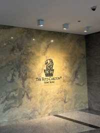 【女子旅必見】The Ritz‑Carlton Hong Kongで特別な食事を🍽️