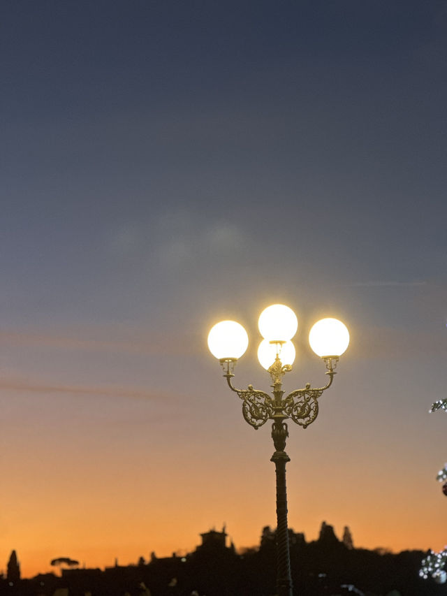 Piazzale Michelangelo: Florence’s Panoramic Viewpoint
