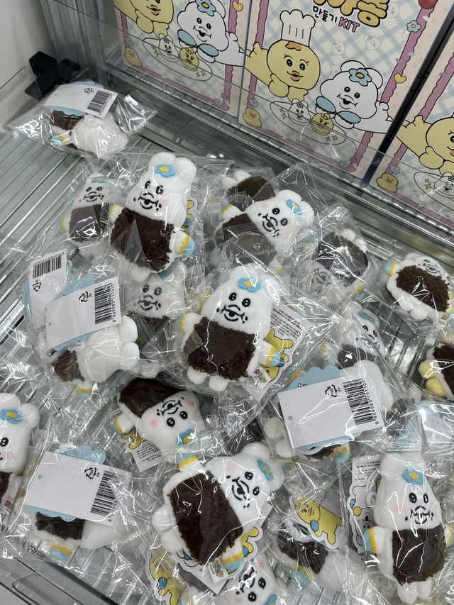 홍대 음뽀챠무 팝업 스토어🥹