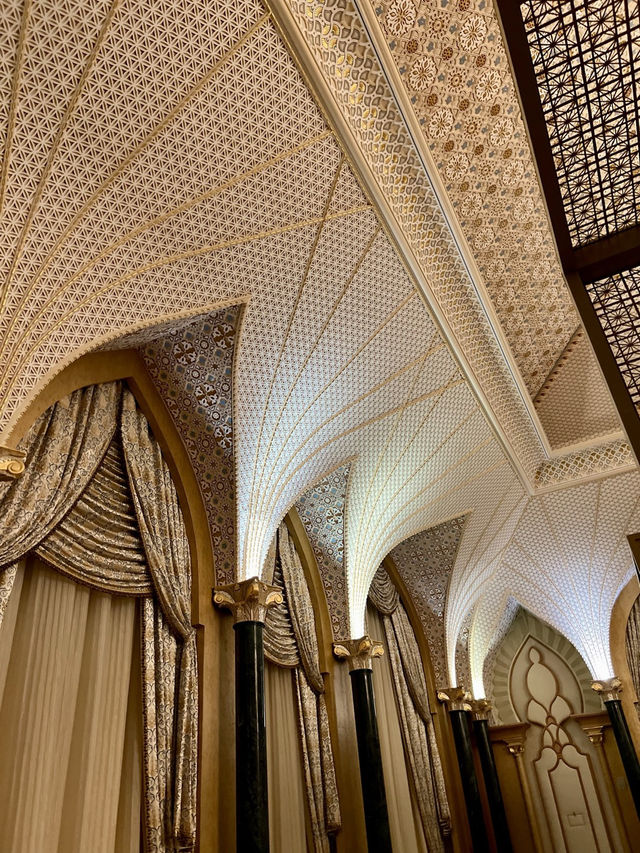 황금빛 궁전, Qasr Al Watan 