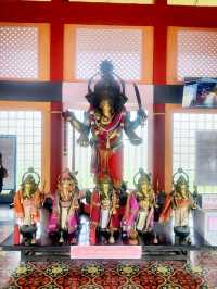 เพื่อน ๆ เคยไปไหว้ พระพิฆเนศองค์ยืนกันบ้างไหมคะ?