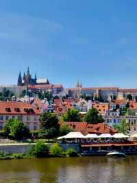 Prague ☕️ 🍃 
