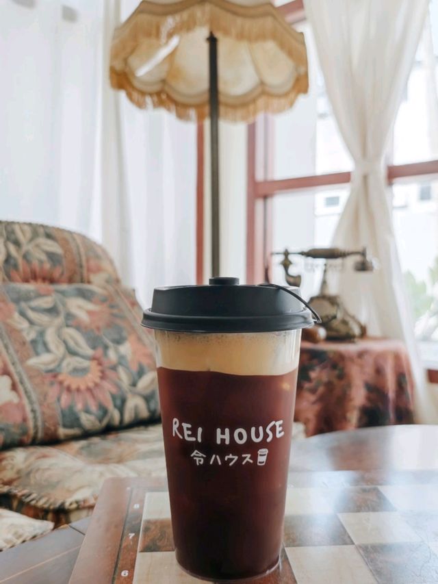 ☕ : Rei house 令ハウス. คาเฟ่เมืองทองธานี ปากเกร็ด