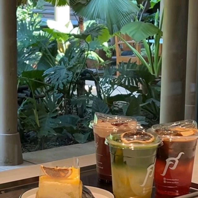 ☕️☕️🏕คาเฟ่สุดชิลล์ติดริมแม่น้ำเจ้าพระยา 🏕🍵🍵