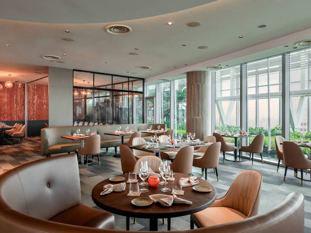 ☀️ Altro Zafferano Lunch — Italian Flavors with a View and Chill Vibes