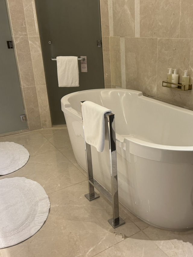 🇻🇳【JW Marriott Hotel Hanoi】ジュニアスイートルームレビュー