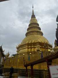 พระธาตุหริภุญชัย ลำพูน