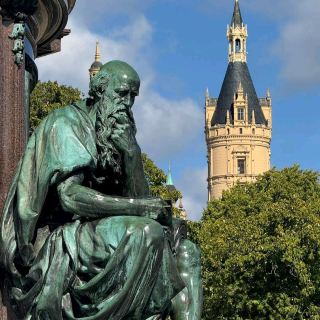 슈베린 성 (Schwerin Castle)
