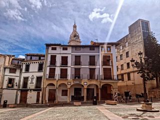 歴史の中を歩むカスティーリョ・デ・シャティバ