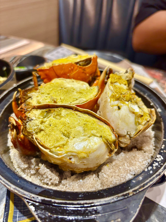 全港獨家！牡丹蝦奄仔蟹任食放題