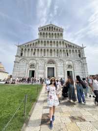 🌞 A Perfect Day Trip to Pisa — The City of the Leaning Tower