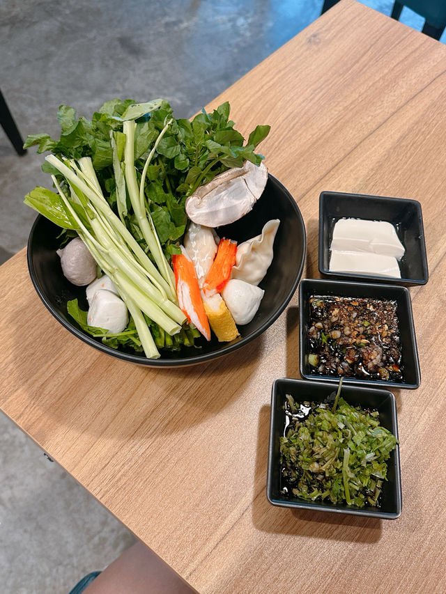 旺角無限火鍋放題大滿足🥢  