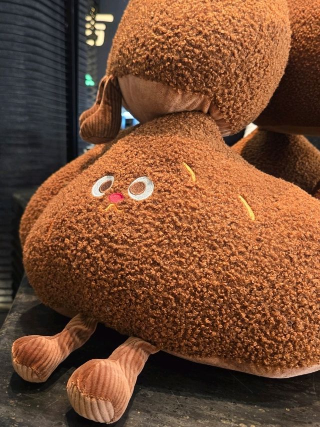 暗黑系裝潢甜品店新體驗