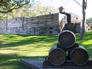 A Perfect Night at Murray's Craft Brewing Co. in Port Stephens, Australia!