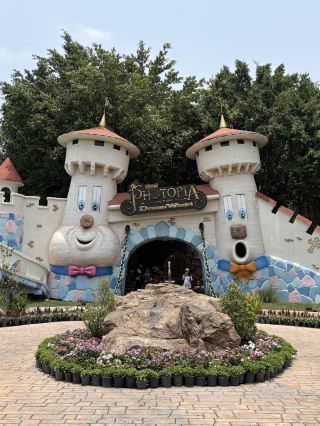 ドリームワールド・レビュー：全世代が楽しめる夢の遊園地。