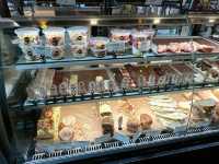 🇨🇦North Vancouver에 이국적인 Edgemont Village맛집 Bjornbar🥐