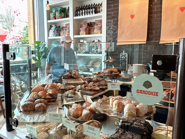 🇨🇦North Vancouver에 이국적인 Edgemont Village맛집 Bjornbar🥐