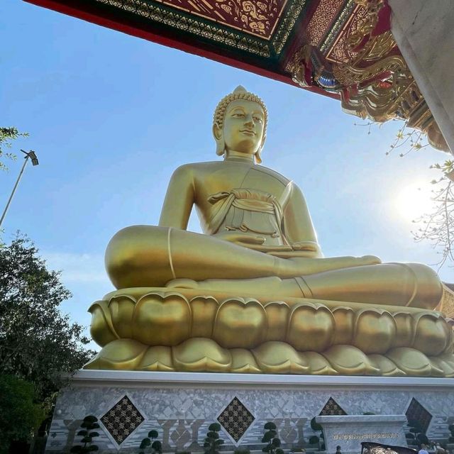 REASONS TO VISIT BANGKOK
