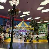 Warner Bros. World Abu Dhabi 🗺️