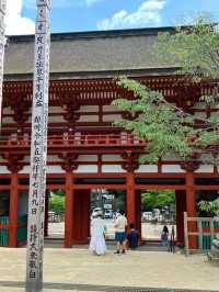 The entire town is the temple precincts