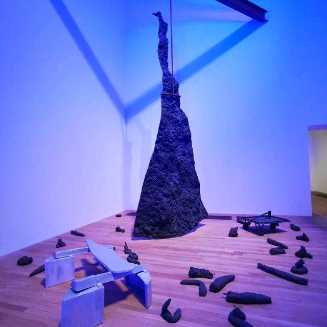 Tate Modern Tales: A London Art Adventure