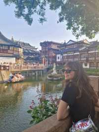 Have you experienced the calm of Yu Garden yet? 🌸🎐🎋