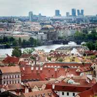 💸👑 Visit Prague Castle for FREE — Yes, Really! 🇨🇿✨