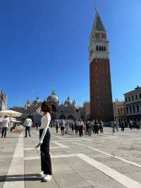 Venice in Late September: Romance, Gondolas, and a Hint of James Bond Glamour 🎥✨ Rating: ⭐⭐⭐⭐⭐ (5/5