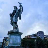 Angels by the Tiber – Rome’s Silent Guardians 😇🌉