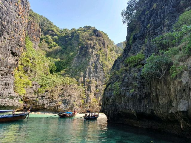 Бухта Ванг Лонг: тихий уголок на Пхи‑Пхи Дон Бухта Ванг Лонг: тихий уголок на Пхи‑Пхи Дон