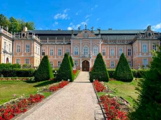 The Czech Versailles: Exploring Zámek Nové Hrady’s Rococo Magic 🌟🏰