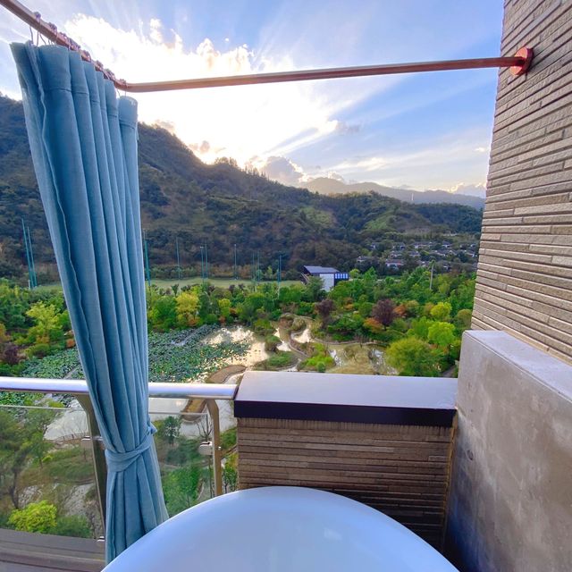 🧳 ESCAPE TO PARADISE‼️ THE VACATION U NEED 😇