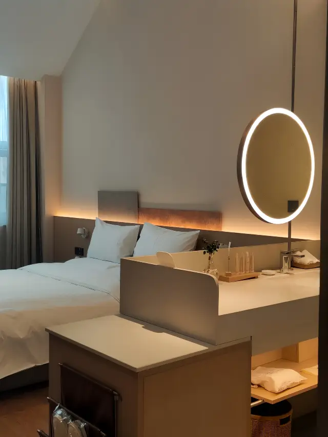 實拍｜好舒服的房間 又續住了! ! ! !