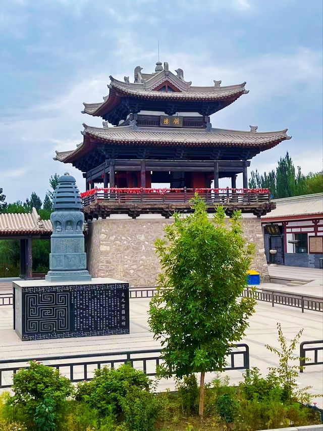 敦煌     雷音寺