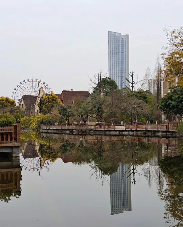 接下來的南湖公園，是這樣的