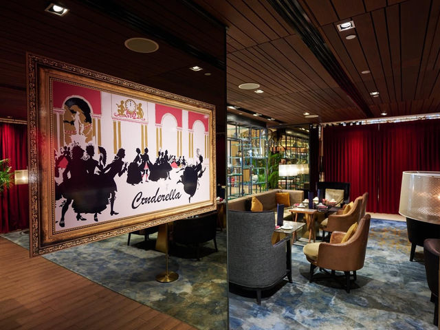 「新加坡Fairmont酒店：親切貼心餐飲多樣景色一流」
