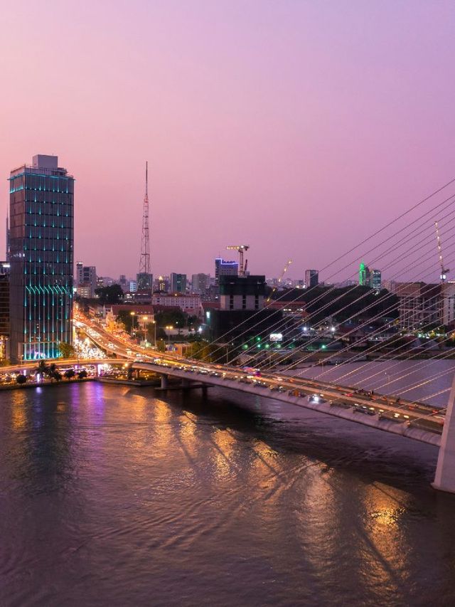 🌟 Luxe Vibes at Le Méridien Saigon! 🌆🛏️