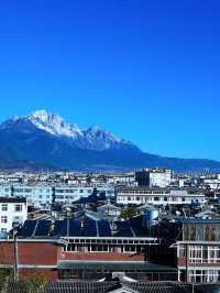🏨✨ Lijiang's Hidden Gem: Tranquil Stays & Cultural Bliss 🏞️🍃