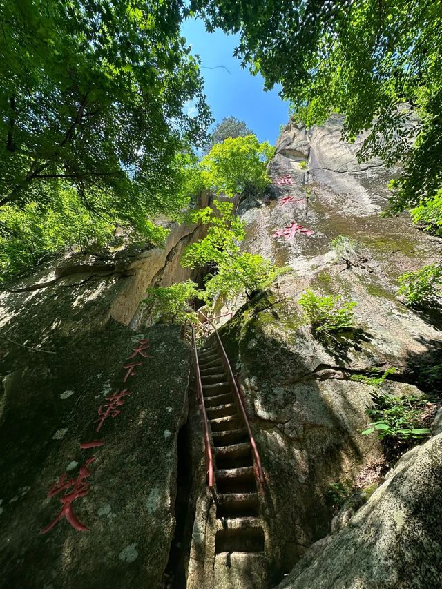 奇險清幽 水秀峰奇——丹東天華山一日遊