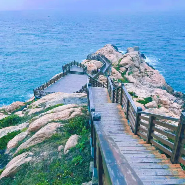 Fuzhou Beijiaobi Geological Park
Summer Beach, Enjoy Relaxation and Tranquility.