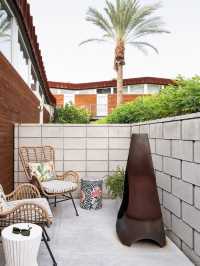 🌴 Palm Springs Paradise: Boutique Bliss & Poolside Pleasure 🍹