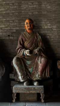 山西崇慶寺，讓我們一睹活生生的彩塑吧!