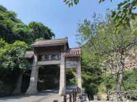 雲台山泉瀑峽。