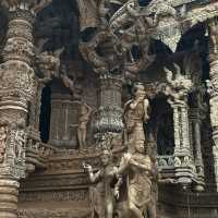 A window into the making of a man-made wonder